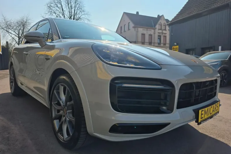 Porsche Cayenne din 2021 cu 69.500 km - oferta POR203374 - foto 1
