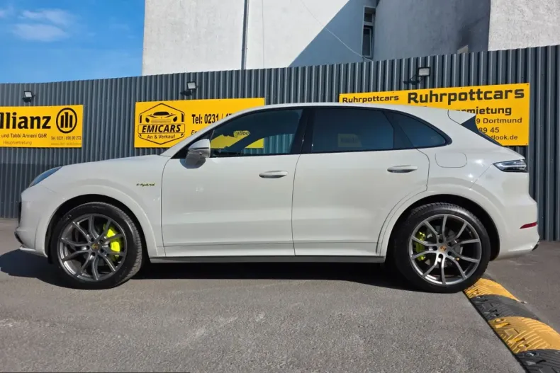 Porsche Cayenne din 2021 cu 69.500 km - oferta POR203374 - foto 2