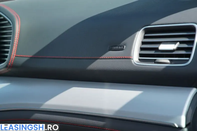 Mercedes-Benz GLE 53 AMG (Clasa GLE) din 2025 cu 17.450 km - oferta MER203378 - foto 14