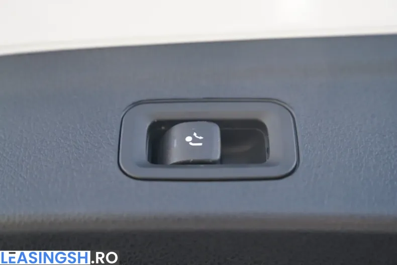 Mercedes-Benz GLE 53 AMG (Clasa GLE) din 2025 cu 17.450 km - oferta MER203378 - foto 33