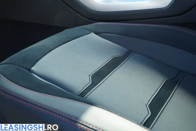 Mercedes-Benz GLE 53 AMG (Clasa GLE) din 2025 cu 17.450 km - oferta MER203378 - foto 34