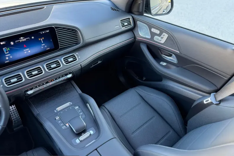 Mercedes-Benz GLE 450 (Clasa GLE) din 2025 cu 8.513 km - oferta MER203379 - foto 23