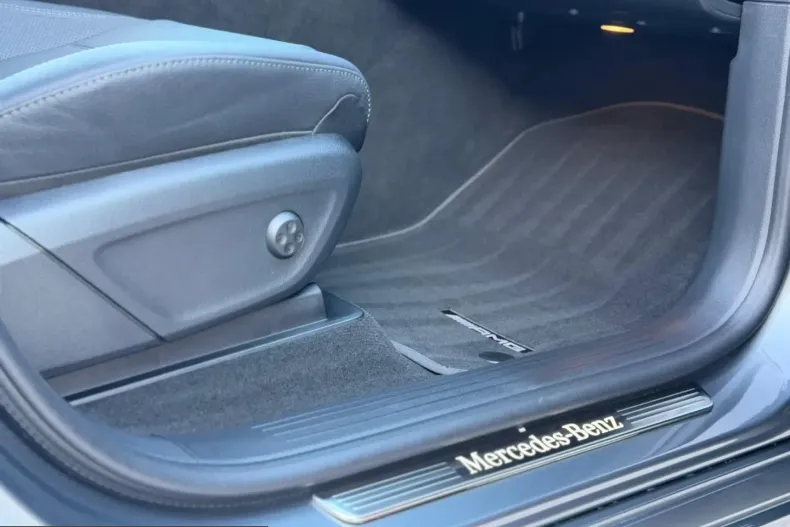 Mercedes-Benz GLE 450 (Clasa GLE) din 2025 cu 8.513 km - oferta MER203379 - foto 31