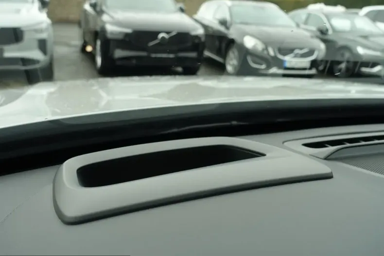 Volvo XC90 din 2025 cu 13.600 km - oferta VOL203384 - foto 17