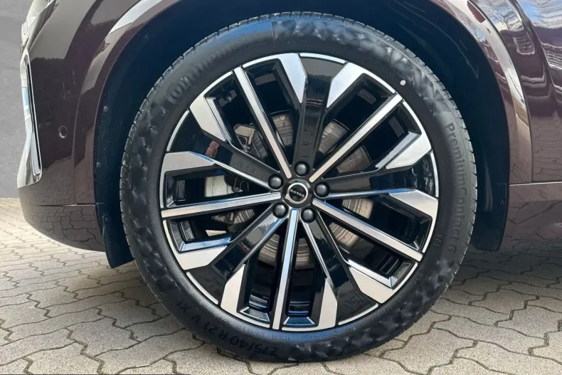 Volvo XC90 din 2025 cu 20.000 km - oferta VOL203385 - foto 3