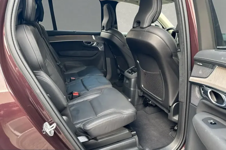 Volvo XC90 din 2025 cu 20.000 km - oferta VOL203385 - foto 7