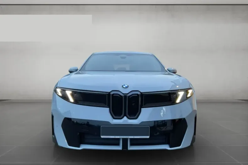 BMW iX3 (Seria X) din 2026 cu 800 km - oferta BMW203386 - foto 2