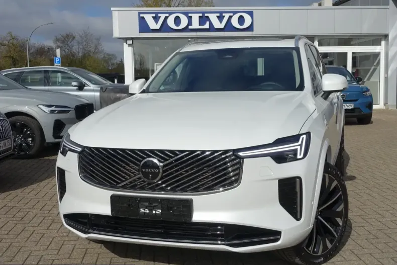 Volvo XC90 din 2025 cu 20.174 km - oferta VOL203387 - foto 1