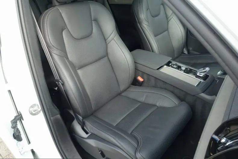 Volvo XC90 din 2025 cu 20.174 km - oferta VOL203387 - foto 18