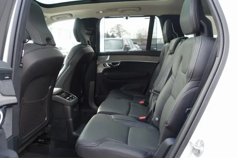 Volvo XC90 din 2025 cu 20.174 km - oferta VOL203387 - foto 21