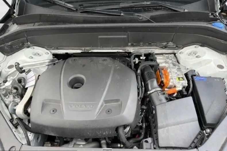 Volvo XC90 din 2025 cu 24.300 km - oferta VOL203388 - foto 22