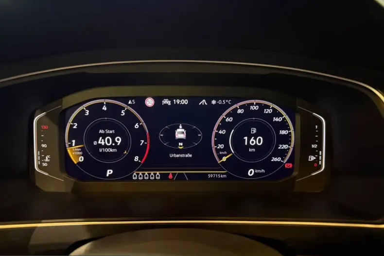 Volkswagen Tiguan Allspace din 2022 cu 59.982 km - oferta VOL203389 - foto 17