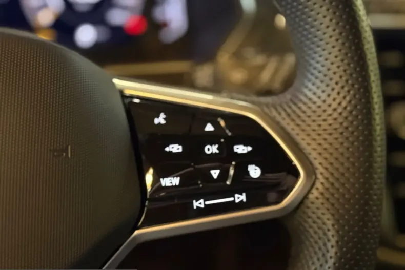 Volkswagen Tiguan Allspace din 2022 cu 59.982 km - oferta VOL203389 - foto 18