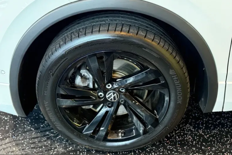 Volkswagen Tiguan Allspace din 2022 cu 59.982 km - oferta VOL203389 - foto 24