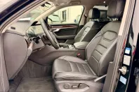 Volkswagen Touareg din 2024 cu 43.900 km - oferta VOL203390 - foto 14