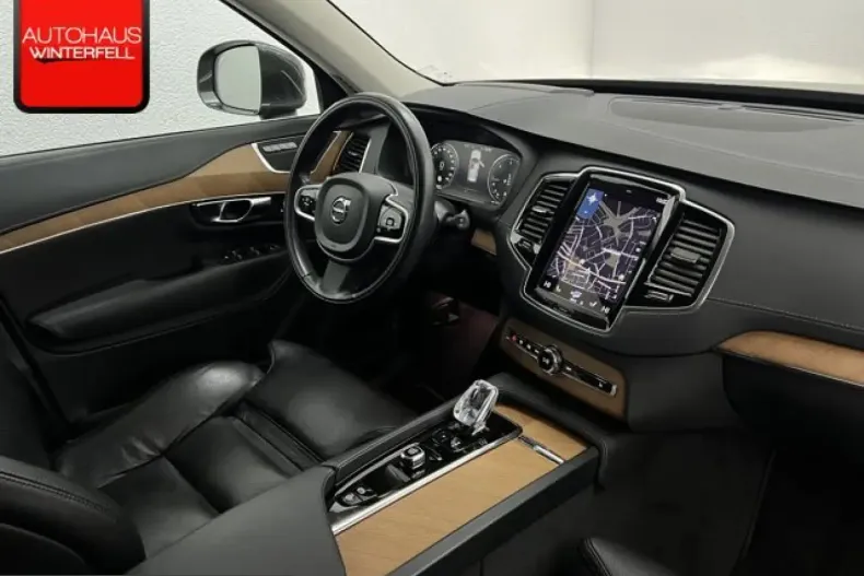 Volvo XC90 din 2022 cu 87.034 km - oferta VOL203392 - foto 8