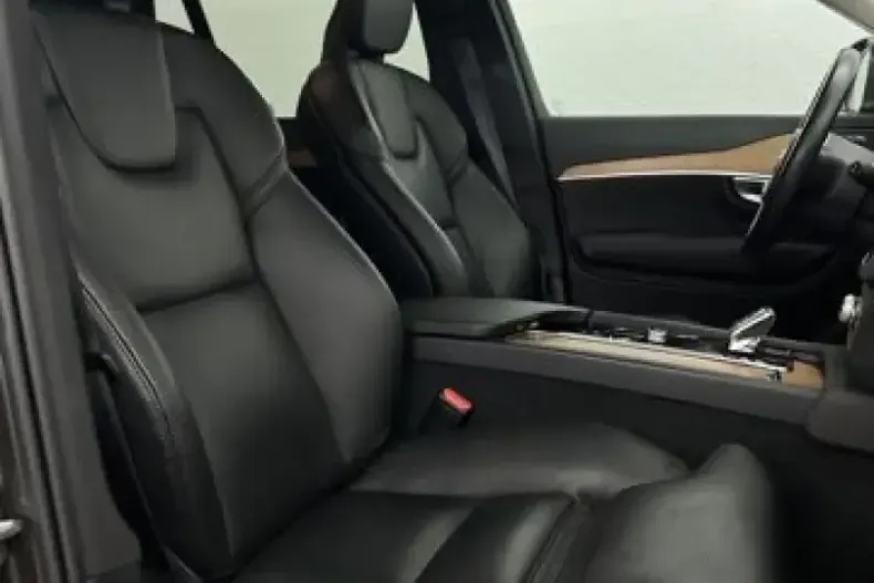 Volvo XC90 din 2022 cu 87.034 km - oferta VOL203392 - foto 14