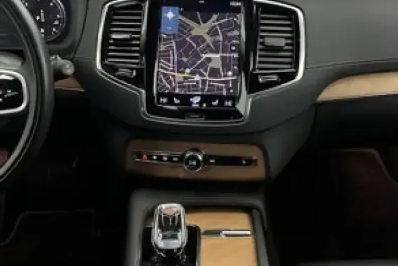 Volvo XC90 din 2022 cu 87.034 km - oferta VOL203392 - foto 21