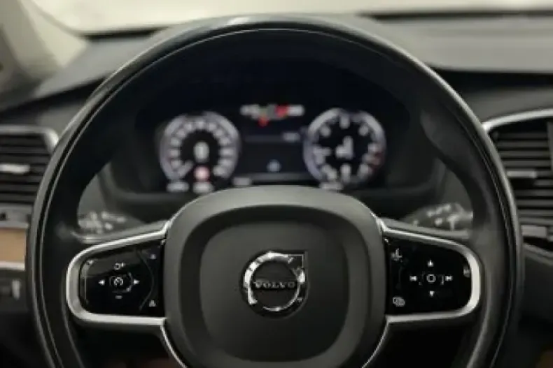 Volvo XC90 din 2022 cu 87.034 km - oferta VOL203392 - foto 22