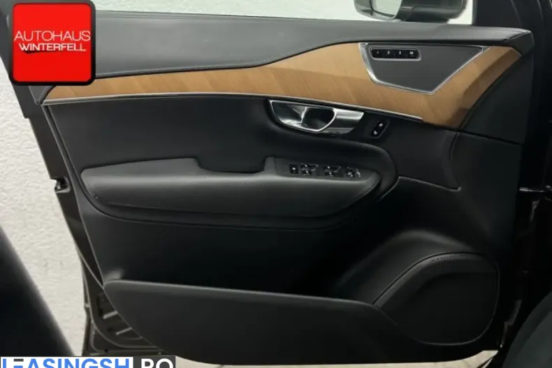 Volvo XC90 din 2022 cu 87.034 km - oferta VOL203392 - foto 31