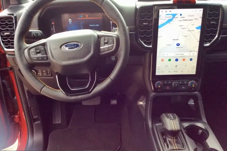 Ford Ranger din 2024 cu 54.600 km - oferta FOR203393 - foto 6