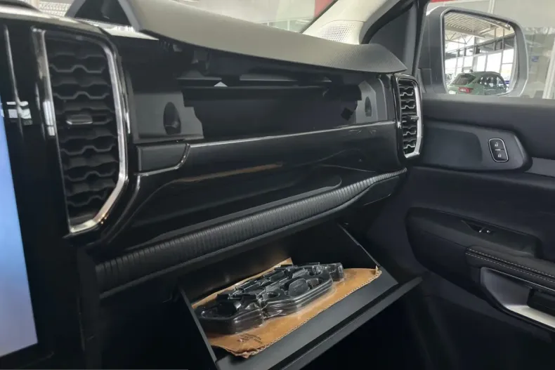 Ford Ranger din 2024 cu 11.186 km - oferta FOR203398 - foto 19