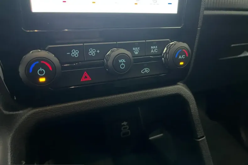 Ford Ranger din 2024 cu 11.186 km - oferta FOR203398 - foto 25