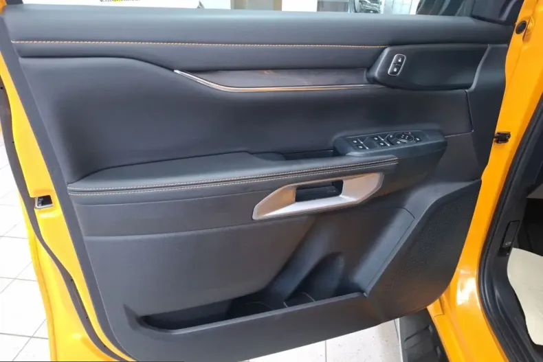 Ford Ranger din 2024 cu 24.240 km - oferta FOR203399 - foto 9