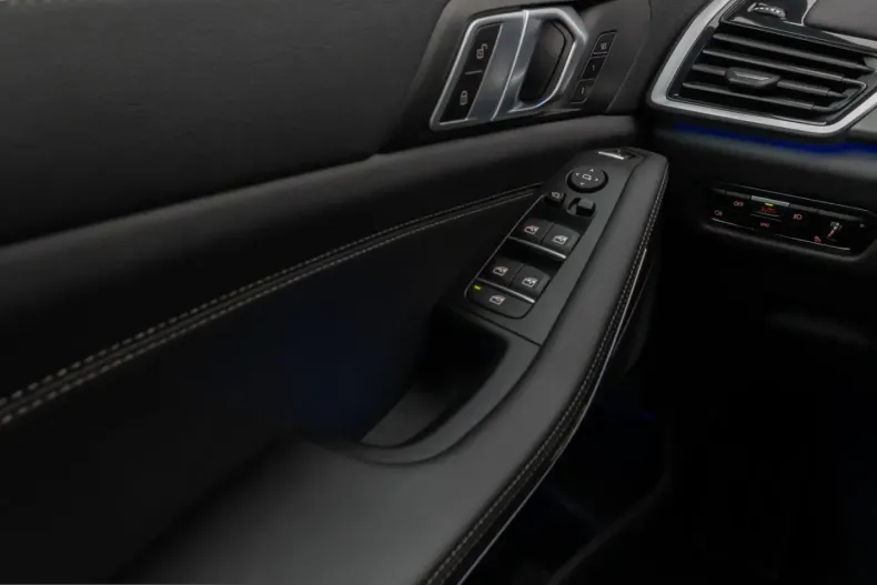 BMW X5 (Seria X) din 2022 cu 29.764 km - oferta BMW203402 - foto 33