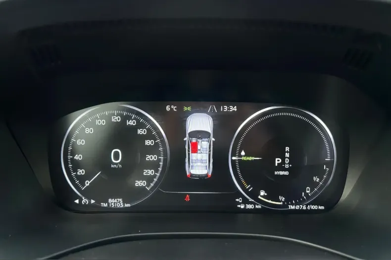 Volvo XC60 din 2022 cu 84.475 km - oferta VOL203405 - foto 11