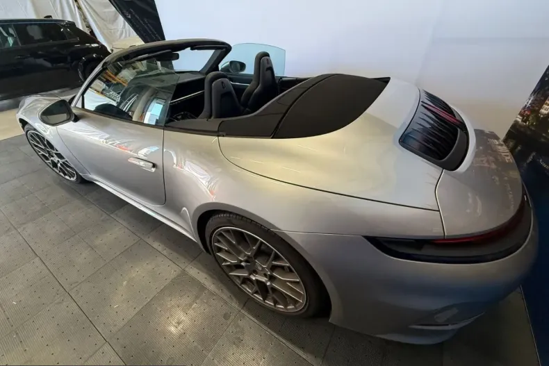 Porsche 911 din 2025 cu 2.900 km - oferta POR203409 - foto 11