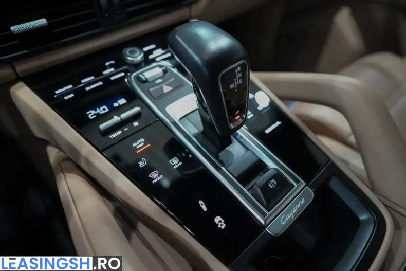 Porsche Cayenne din 2021 cu 69.952 km - oferta POR203410 - foto 18