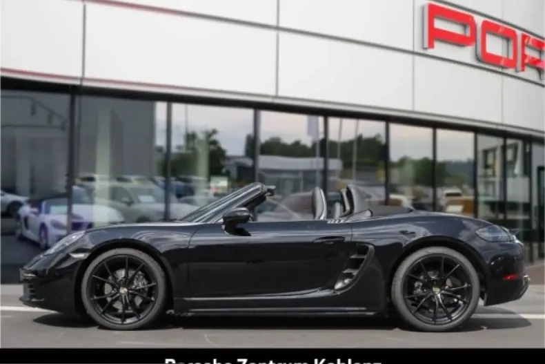 Porsche Boxster din 2024 cu 21.400 km - oferta POR203421 - foto 2