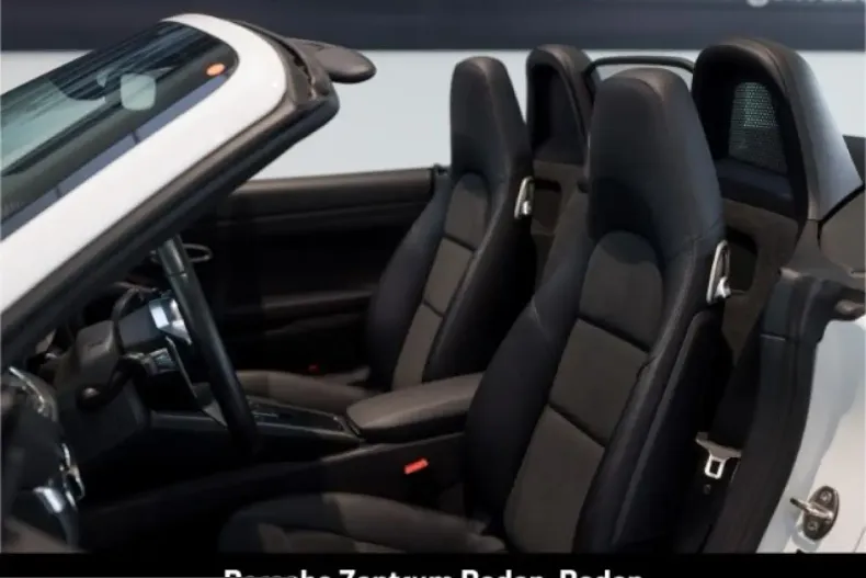 Porsche Boxster din 2024 cu 22.900 km - oferta POR203422 - foto 19