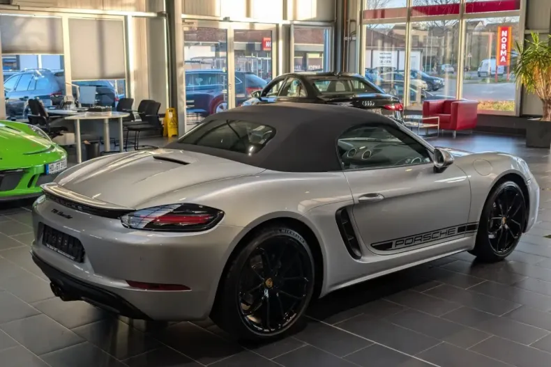 Porsche Boxster din 2023 cu 71.000 km - oferta POR203423 - foto 8