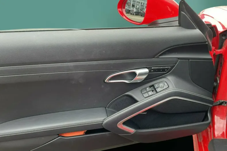 Porsche Cayman din 2024 cu 38.800 km - oferta POR203426 - foto 11