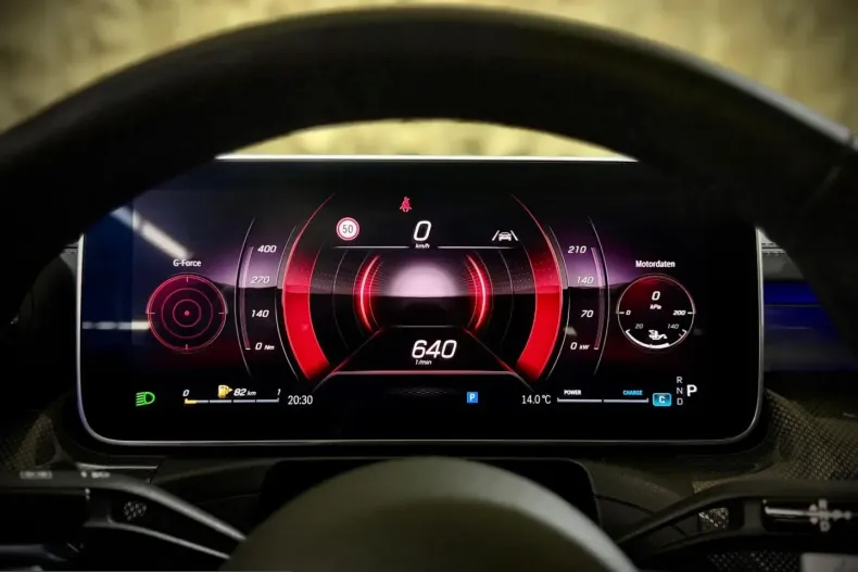 Mercedes-Benz C 300 (Clasa C) din 2024 cu 56.200 km - oferta MER203434 - foto 17