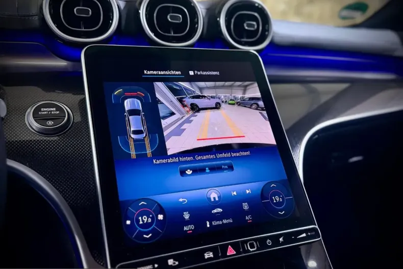 Mercedes-Benz C 300 (Clasa C) din 2024 cu 56.200 km - oferta MER203434 - foto 21