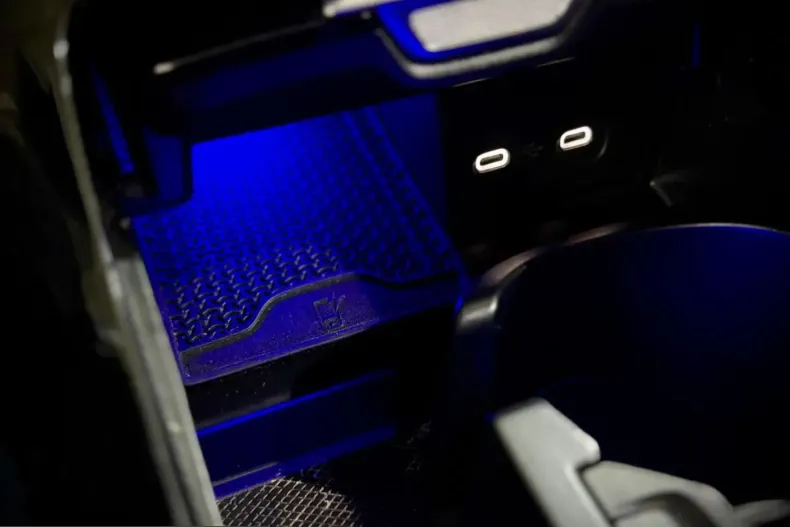 Mercedes-Benz C 300 (Clasa C) din 2024 cu 56.200 km - oferta MER203434 - foto 33