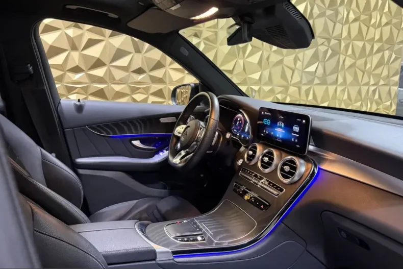 Mercedes-Benz GLC 300 (Clasa GLC) din 2021 cu 71.250 km - oferta MER203436 - foto 34