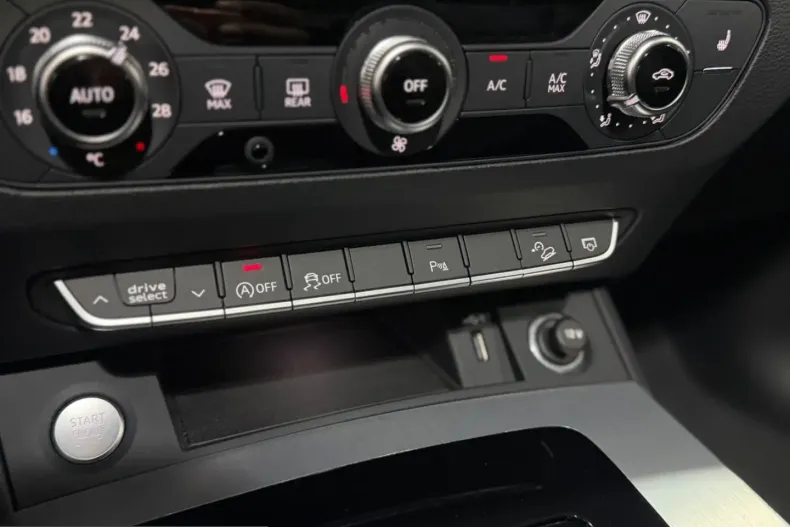 Audi Q5 din 2022 cu 47.200 km - oferta AUD203438 - foto 6