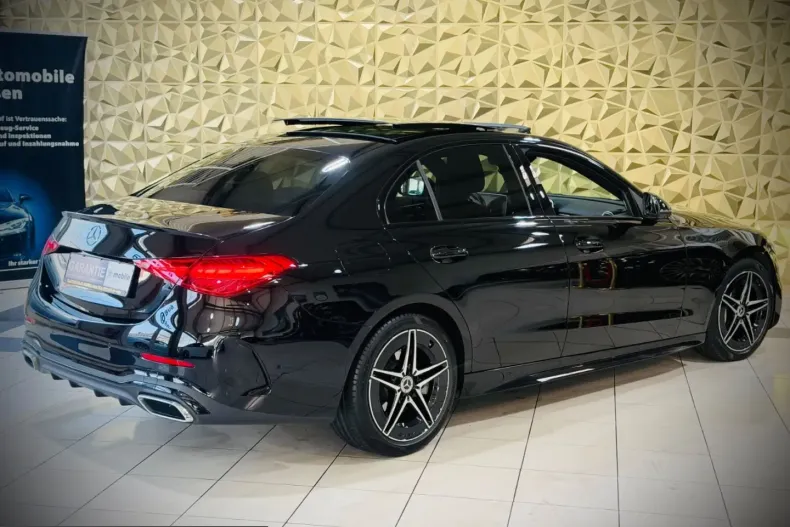 Mercedes-Benz C 300 (Clasa C) din 2025 cu 19.350 km - oferta MER203439 - foto 8
