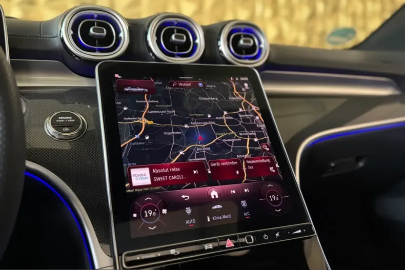 Mercedes-Benz C 300 (Clasa C) din 2025 cu 19.350 km - oferta MER203439 - foto 11