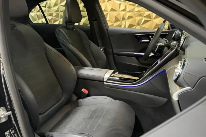 Mercedes-Benz C 300 (Clasa C) din 2025 cu 19.350 km - oferta MER203439 - foto 17