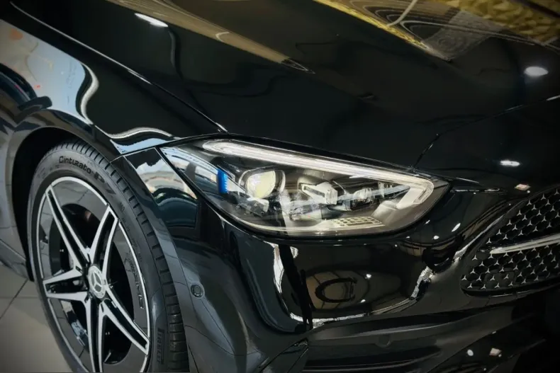 Mercedes-Benz C 300 (Clasa C) din 2025 cu 19.350 km - oferta MER203439 - foto 18