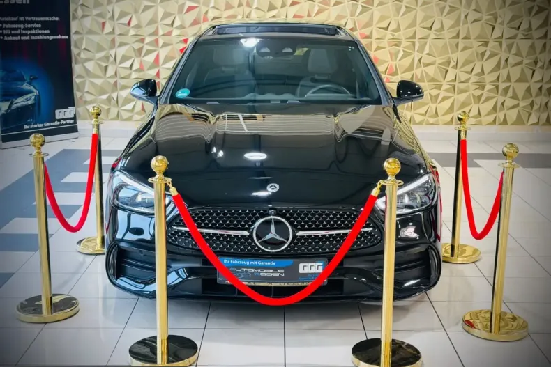 Mercedes-Benz C 300 (Clasa C) din 2025 cu 19.350 km - oferta MER203439 - foto 26