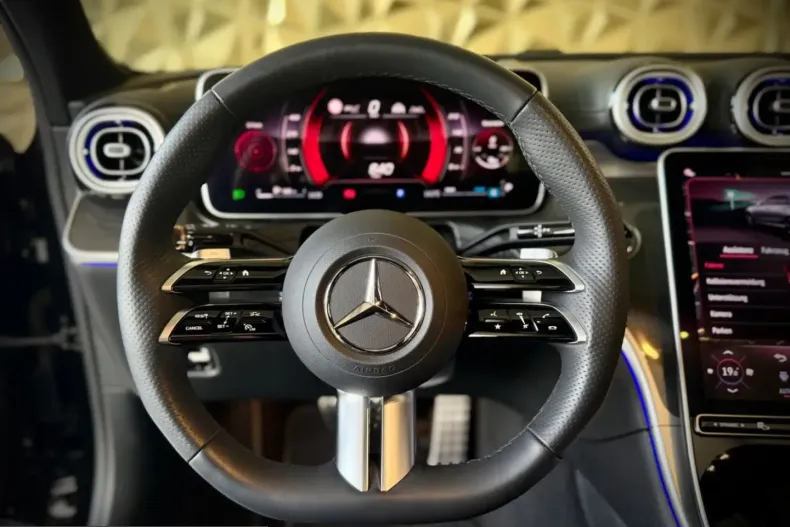 Mercedes-Benz C 300 (Clasa C) din 2025 cu 19.350 km - oferta MER203439 - foto 27