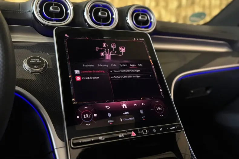 Mercedes-Benz C 300 (Clasa C) din 2025 cu 19.350 km - oferta MER203439 - foto 40