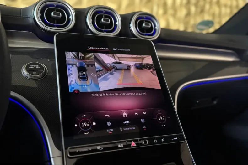 Mercedes-Benz C 300 (Clasa C) din 2025 cu 19.350 km - oferta MER203439 - foto 42