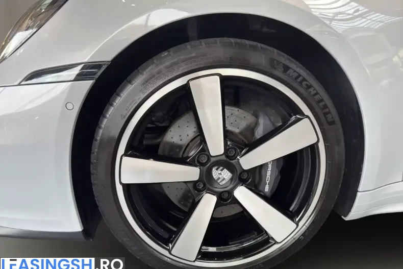 Porsche 992 din 2024 cu 14.390 km - oferta POR203447 - foto 8